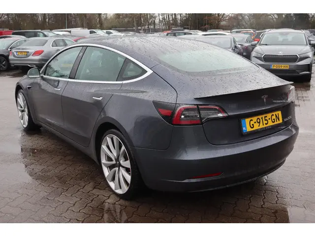 Tesla Model 3 Performance AWD 75 kWh 2019 Elektrisch 9