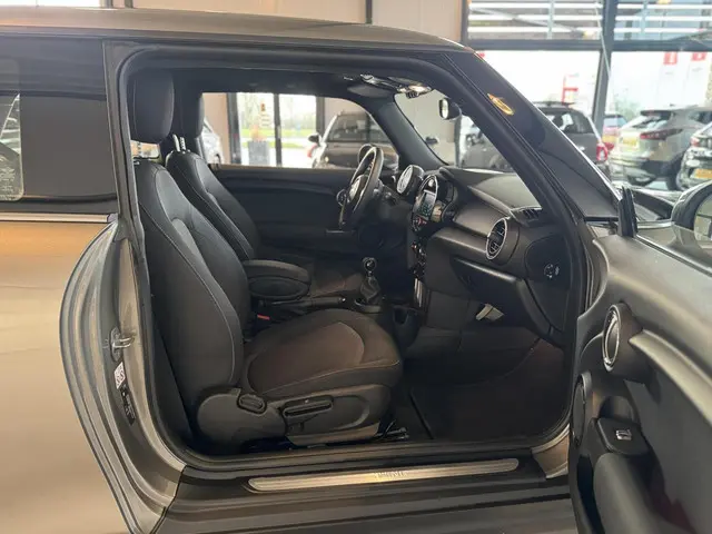 MINI One Mini 1.5 Chili 2020 Benzine 25