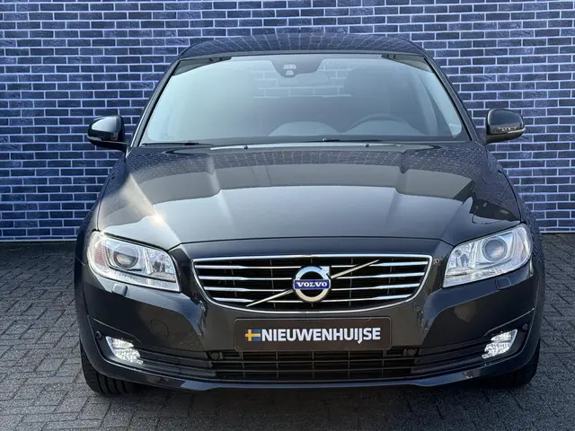 Volvo V70 2.0 T4 Classic Edition 2016 Benzine 14