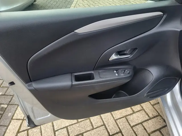Opel Corsa 1.2 Edition 2022 Benzine 11
