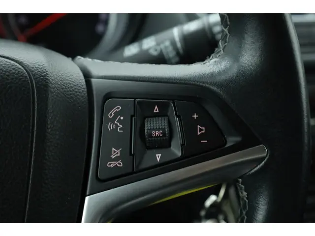 Opel Mokka 1.4 T Innovation 4x4 2016 Benzine 11