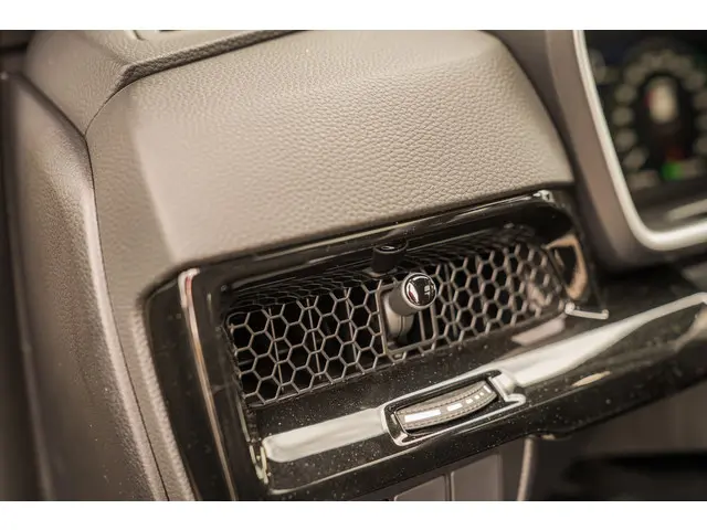 Honda CR-V 2.0i e:PHEV ADVANCE TECH 2025 Hybride Benzine 65