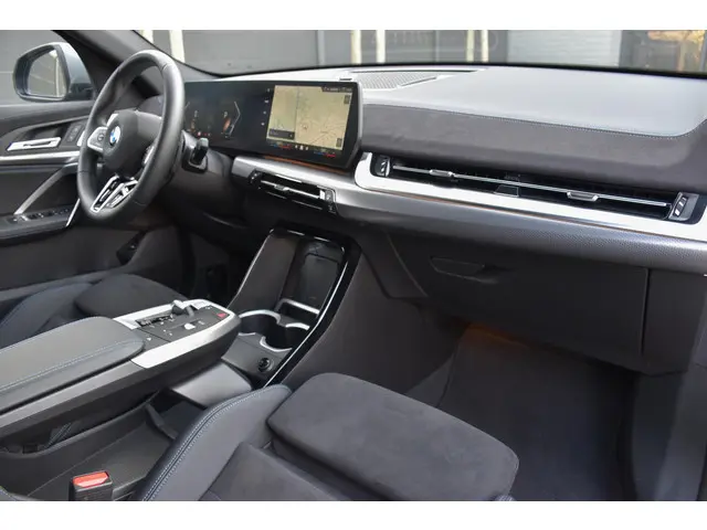 BMW X2 sDrive20i 2024 Benzine 16