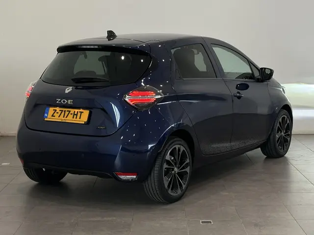 Renault ZOE R135 Iconic 52 kWh 2024 Elektrisch 2
