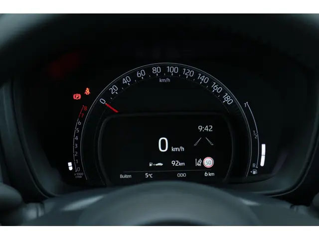 Toyota Aygo X 1.0 VVT-i MT JBL, 2025 Benzine 19