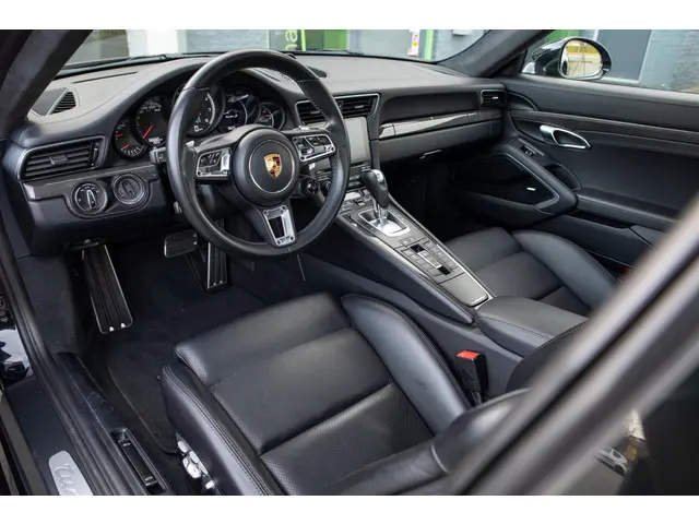 Porsche 911 3.8 Turbo S 2016 Benzine 11