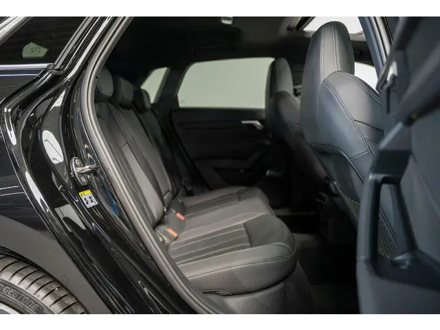 Audi A3 Sportback 35 TFSI S edition 2020 Benzine 21