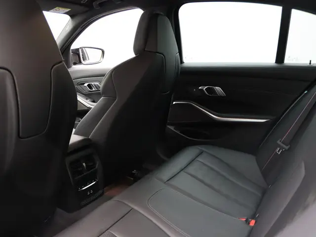 BMW M3 3 Serie Sedan xDrive Competition 2022 Benzine 10