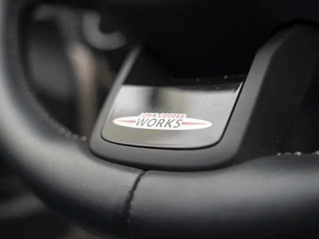 MINI Cooper Cabrio Aut. 2023 Benzine 54