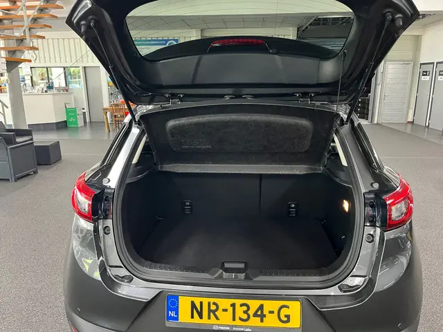 Mazda CX-3 2.0 SkyActiv-G 120 GT-Luxury 2017 Benzine 12