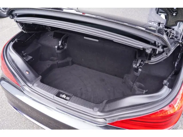 Mercedes-Benz SL 500 2017 Benzine 28