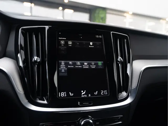 Volvo V60 2.0 T4 Inscription 2021 Benzine 21