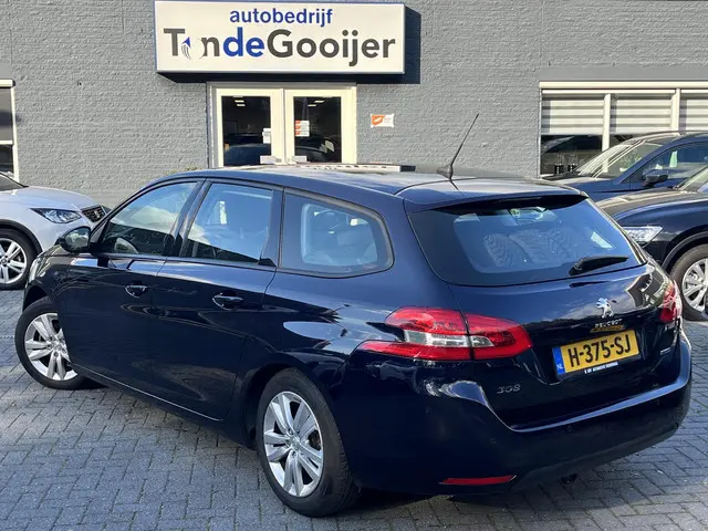 Peugeot 308 SW 1.2 PureTech Active 2017 Benzine 4