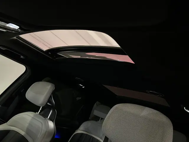 Kia EV9 GT-Line AWD 6p. 99.8 kWh 2024 Elektrisch 46