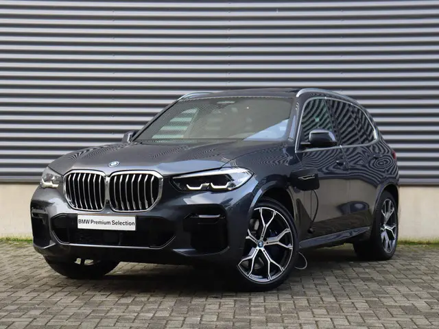 BMW X5 xDrive45e 2021 Hybride Benzine 44