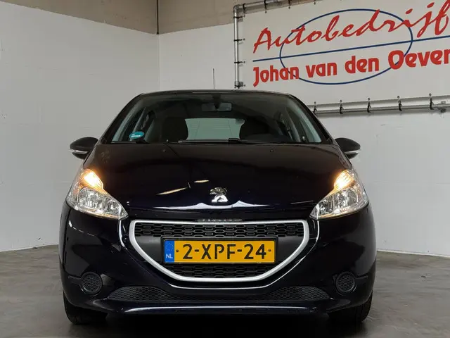 Peugeot 208 1.0 VTi Access|Airco|Cruise|NAP| 2014 Benzine 3