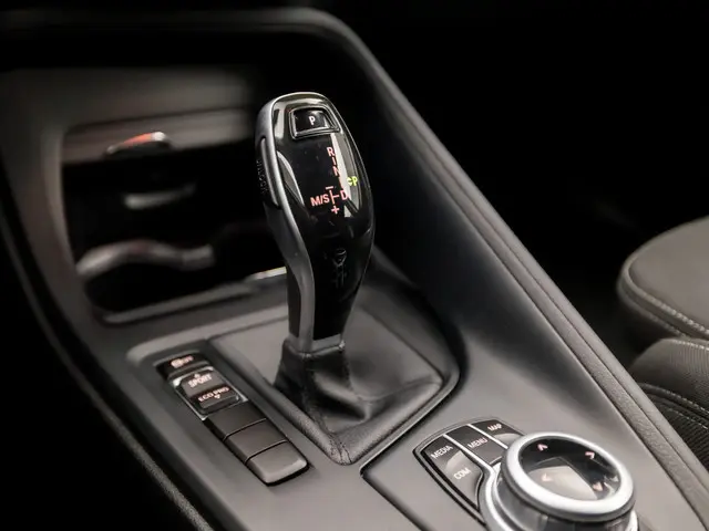 BMW X1 sDrive18i Sport 2017 Benzine 28