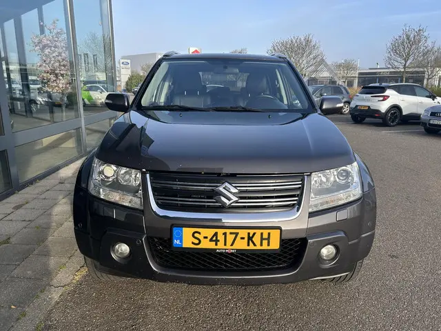 Suzuki Grand Vitara 2.4 Exclusive 2013 Benzine 5