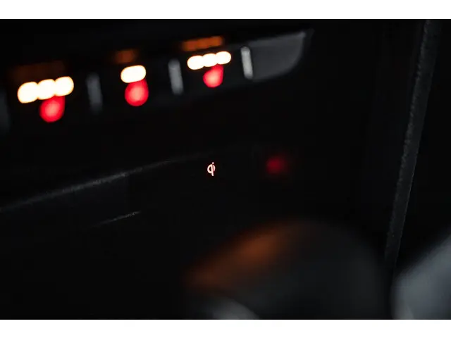 Kia Ceed 1.6 T-GDi GT 2023 Benzine 32