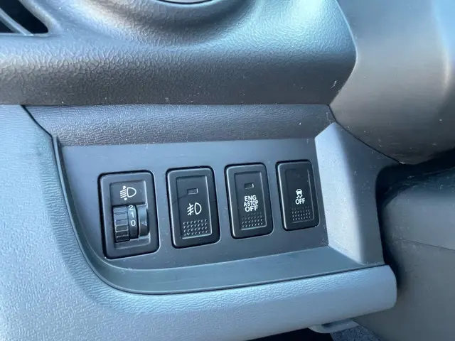 Suzuki Alto 1.0 Exclusive EASSS 2013 Benzine 9