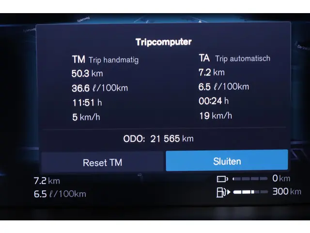 Volvo V60 T8 Recharge Ultra Dark 2025 Hybride Benzine 13