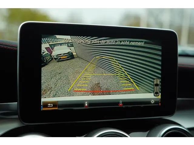 Mercedes-Benz C-Klasse AMG 43 4MATIC 2016 Benzine 22