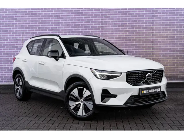 Volvo XC40 Plug-in Hybrid T5 Core 2023 Hybride Benzine 3