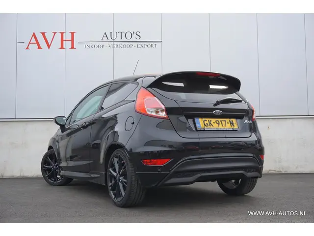 Ford Fiesta 1.0 EcoBoost Black Edition 2015 Benzine 4