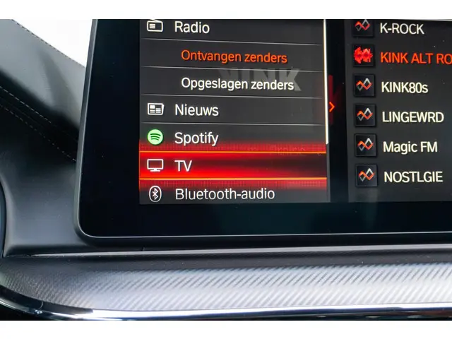 BMW M5 5 Serie Competition 2020 Benzine 74