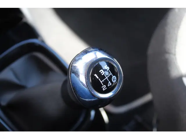 Toyota Aygo 1.0 VVT-i x-clusiv//Camera//ECC!! 2014 Benzine 17