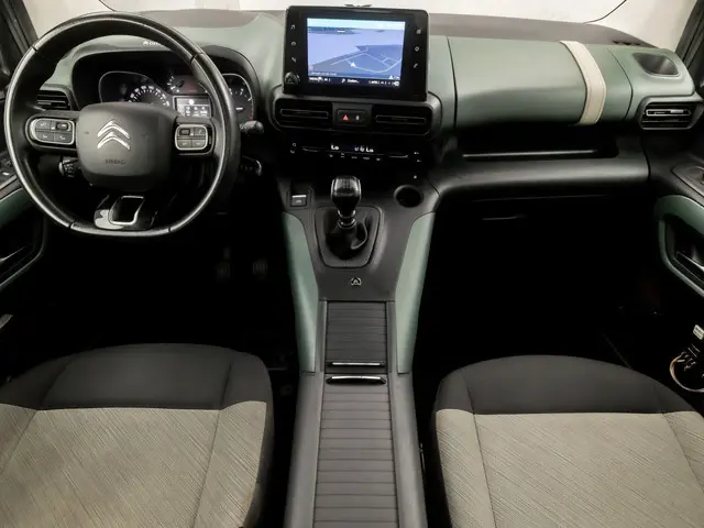 Citroën Berlingo 1.2 PureTech Shine Sport 2019 Benzine 6