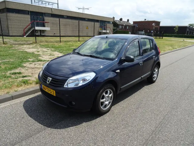 Dacia Sandero 1.2 Aniversare 2012 Benzine