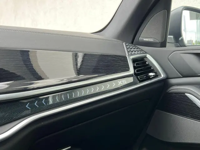 BMW X5 xDrive50e 2024 Hybride Benzine 20