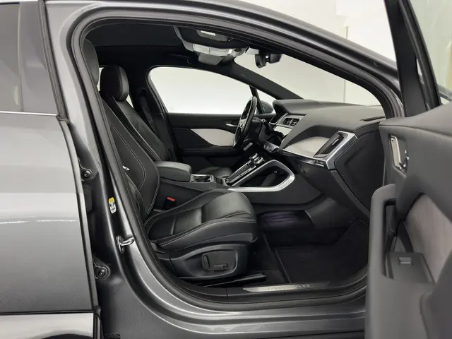 Jaguar I-PACE EV400 HSE 90 kWh AWD 2018 Elektrisch 12