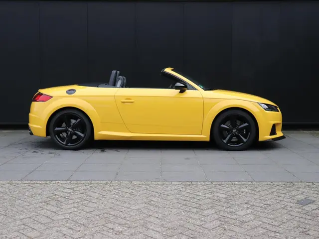 Audi TT Roadster 2.0 TFSI TTS quattro 2018 Benzine 6