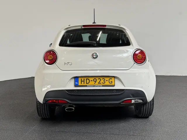 Alfa Romeo MiTo 0.9 TwinAir Racer 2015 Benzine 3