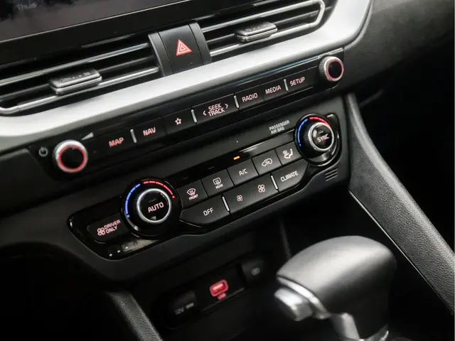 Kia Niro 1.6 GDi Hybrid DynamicLine 2020 Hybride Benzine 9
