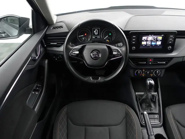 Škoda Kamiq 1.0 TSI Sport Business Aut- 2023 Benzine 6