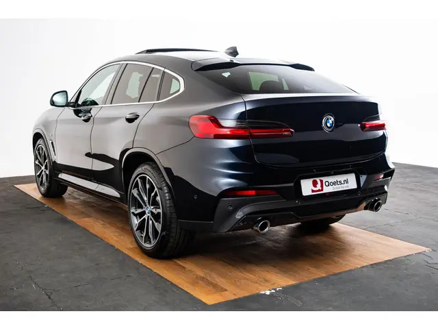 BMW X4 xDrive20i 2020 Benzine 2
