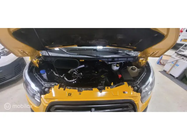 Ford Transit 350 2.0 TDCI L3H2 Ambiente 2017 Diesel 8