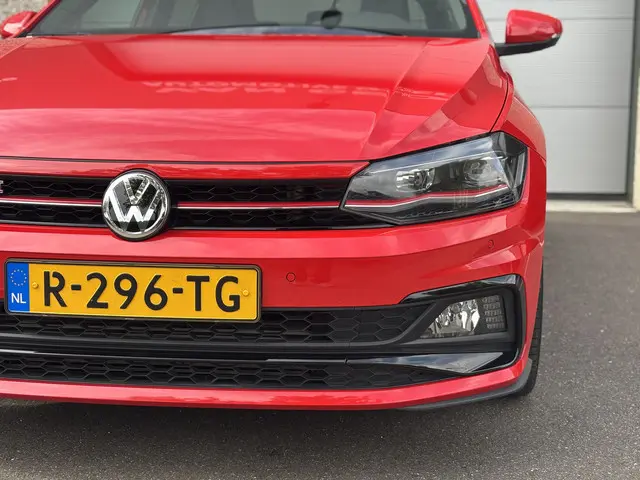 Volkswagen Polo 2.0 TSI GTI 2019 Benzine 4