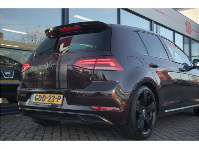 Volkswagen Golf 1.4 TSI Comfortline 2017 Benzine 36