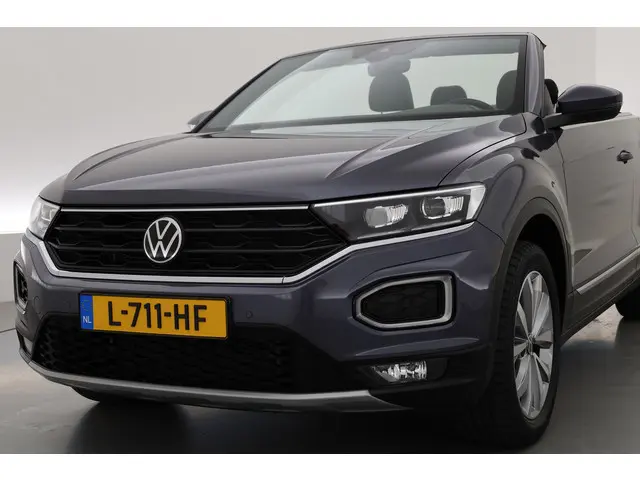 Volkswagen T-Roc Cabrio 1.5 TSI Style DSG 2021 Benzine 28