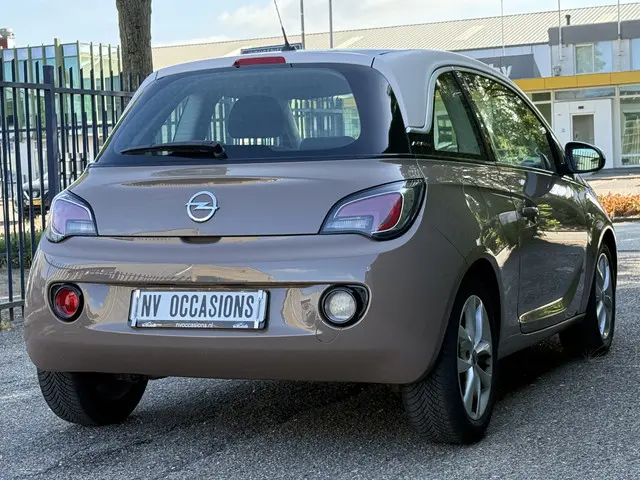Opel ADAM 1.2 Glam 2014 Benzine 4