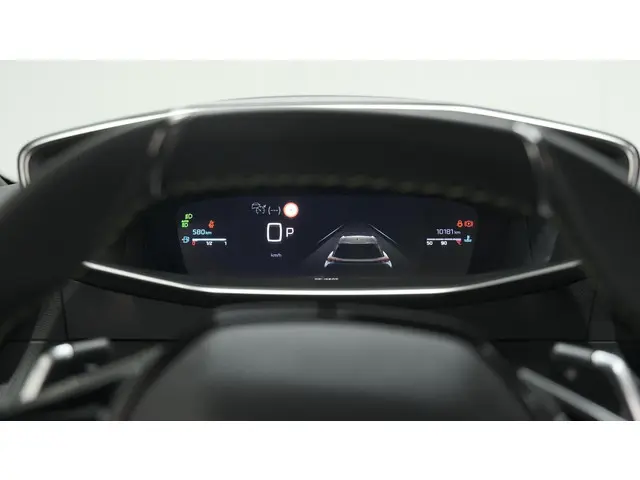 Peugeot 2008 PureTech 130 EAT8 GT 2024 Benzine 43