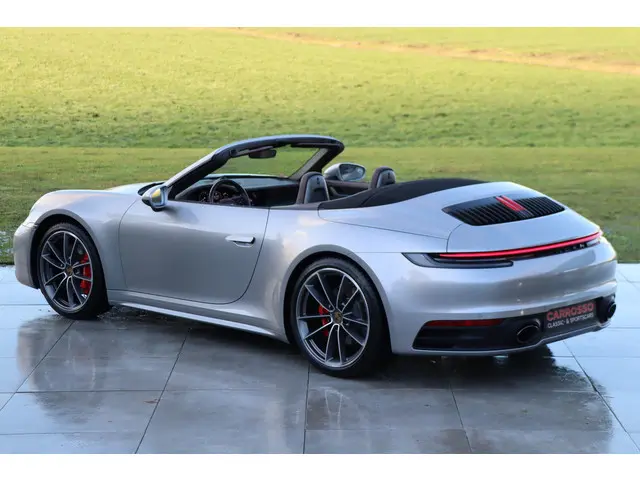 Porsche 911 Carrera S 2020 Benzine 48