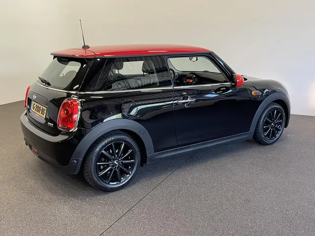 MINI One 1.2 Business 2016 Benzine 6