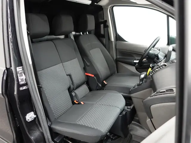 Ford Transit Connect 1.5 L2 Trend Automaat 2024 Diesel 29