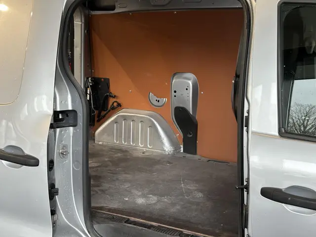 Renault Express 1.5 dCi 75 Comfort + 2023 Diesel 8