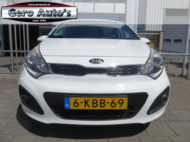 Kia Rio 1.2 CVVT Design Edition 5 deurs 2013 Benzine 15